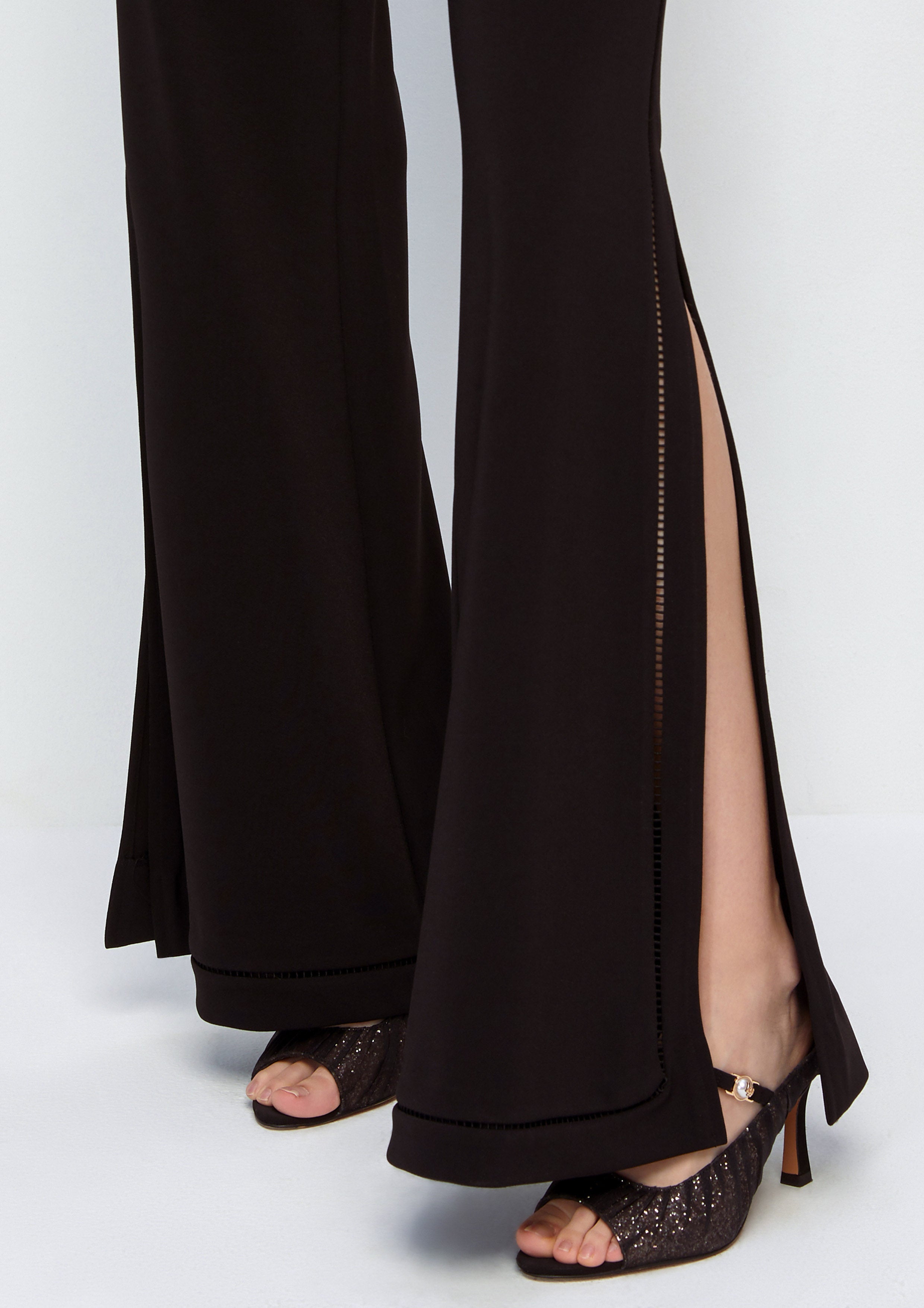 กางเกงขายาวบูทคัท คอลเลกชัน Check Mate