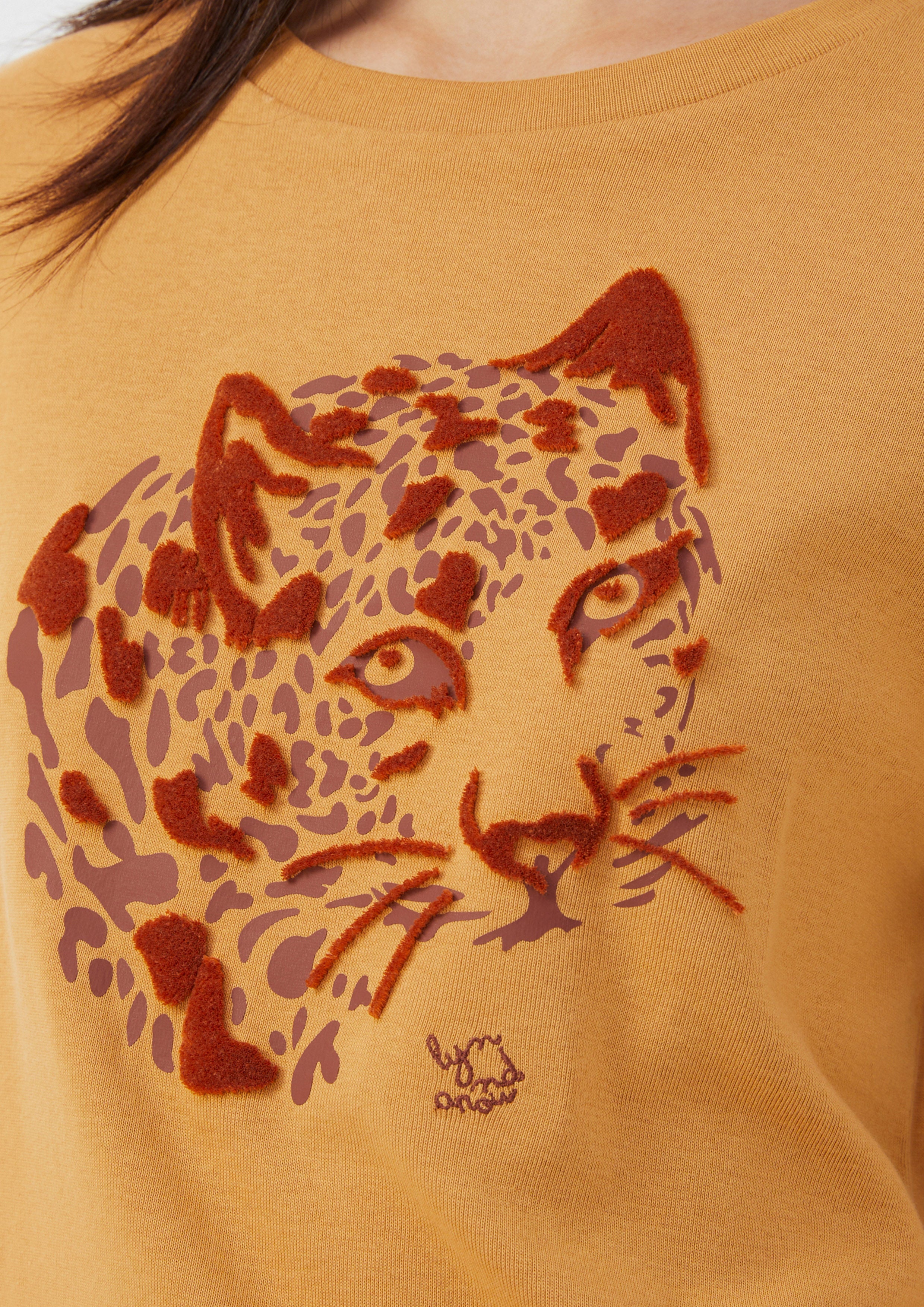 เสื้อยืด พิมพ์ลายเสือ