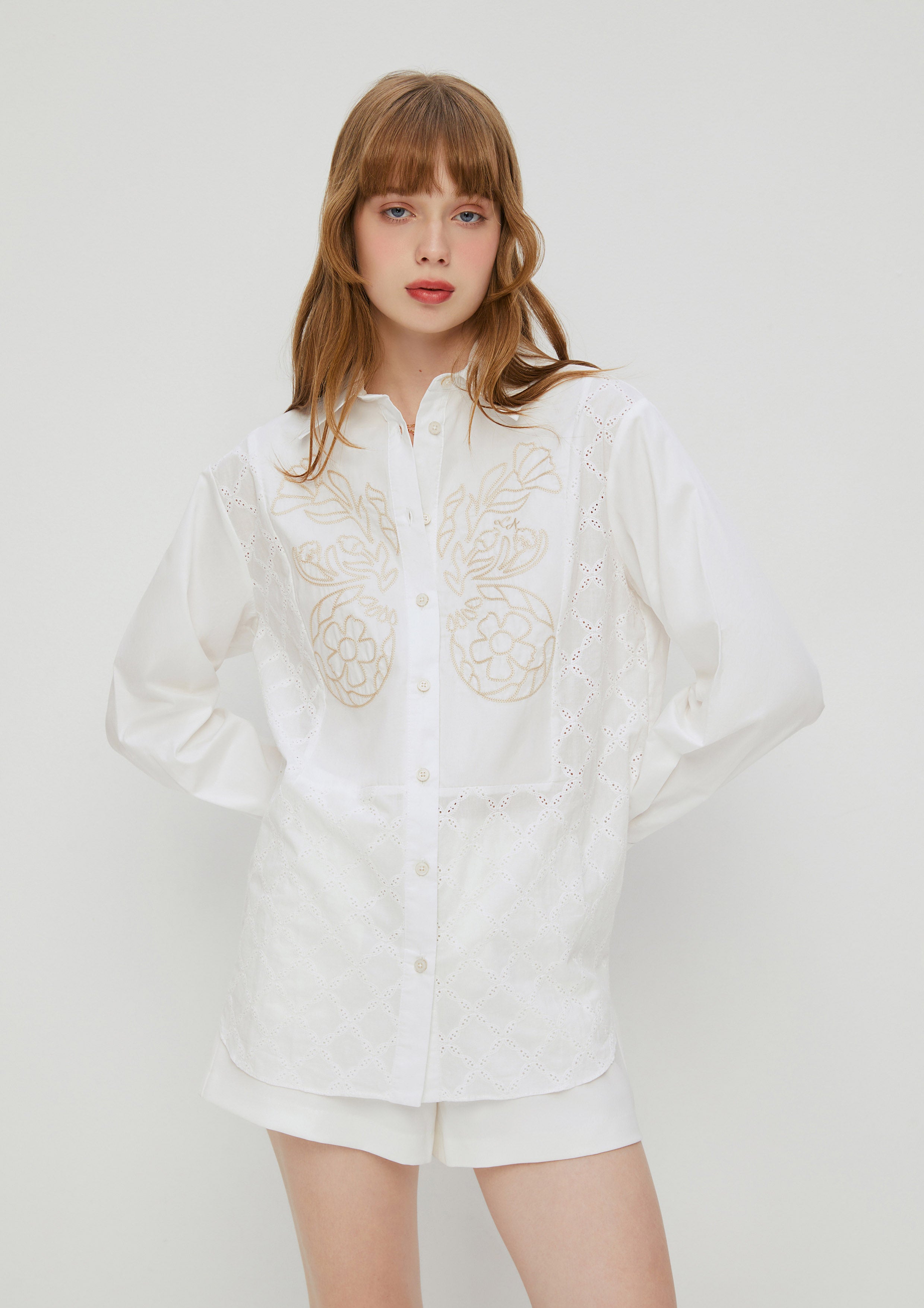 เสื้อเชิ้ตแขนยาวบุลายควิลล์ คอลเลกชัน White Horizon