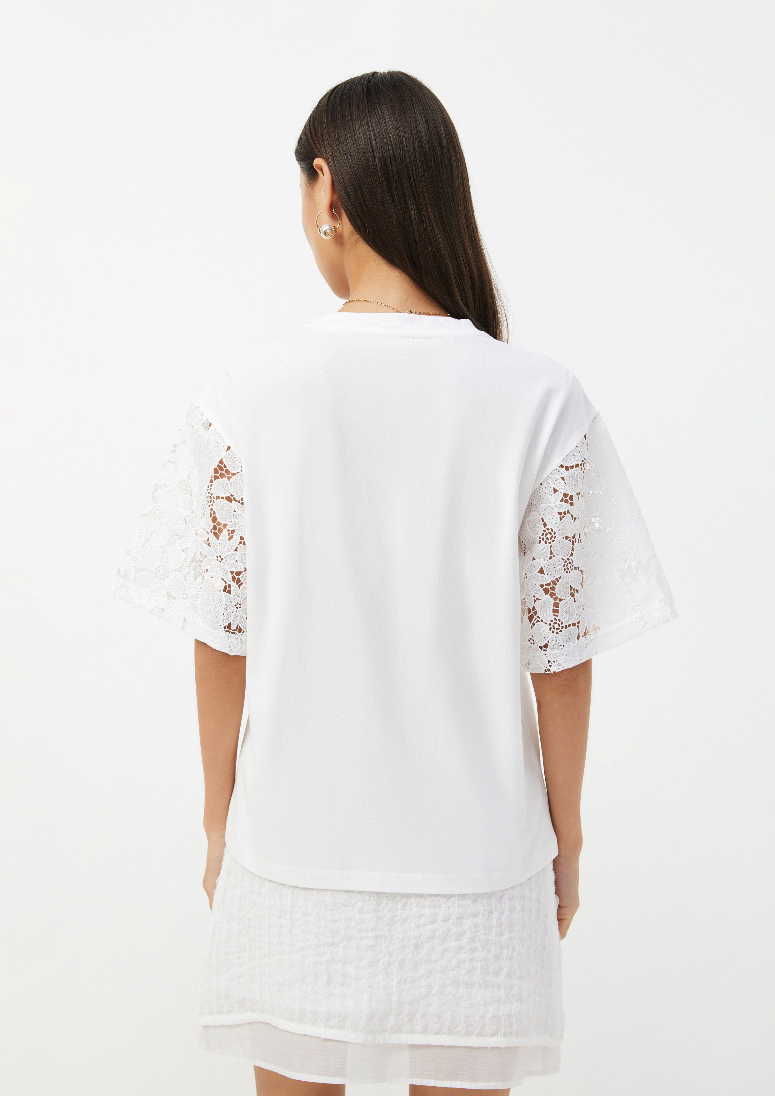 Bear & Floral Embroidered Lace Sleeve Top The Wild Spirit
